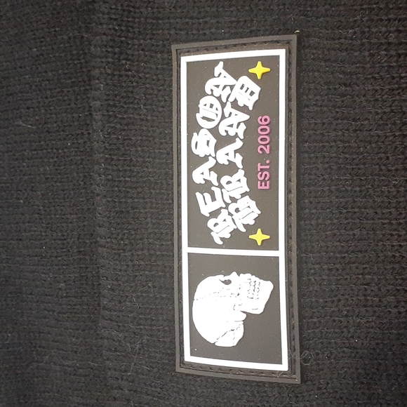 Beanie - Picture 2 of 2